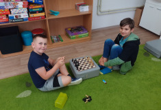 Hrajeme šachy